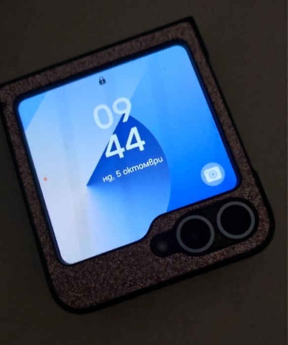 Samsung Galaxy Z Flip 6