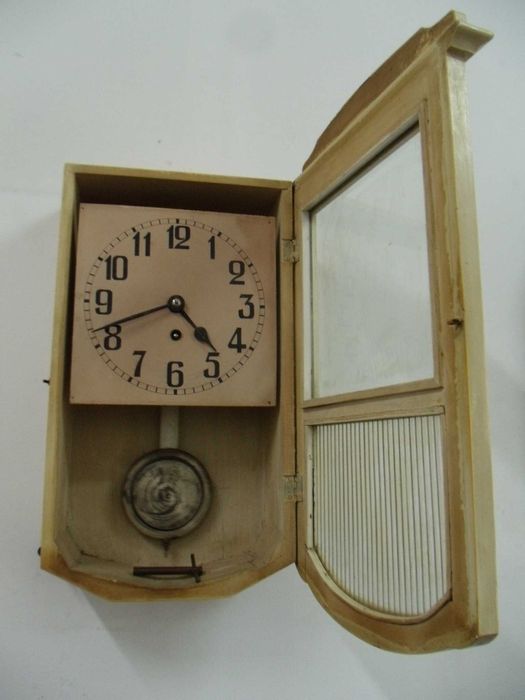 оф.7992 стар стенен часовник