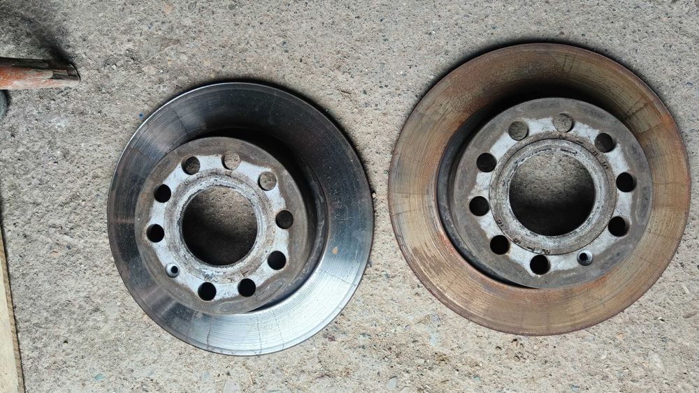 Диски тормозные с колодками