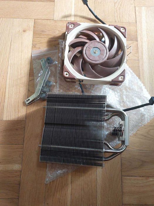 Noctua NH-U12A - Въздушен охладител за АМ4/АМ5