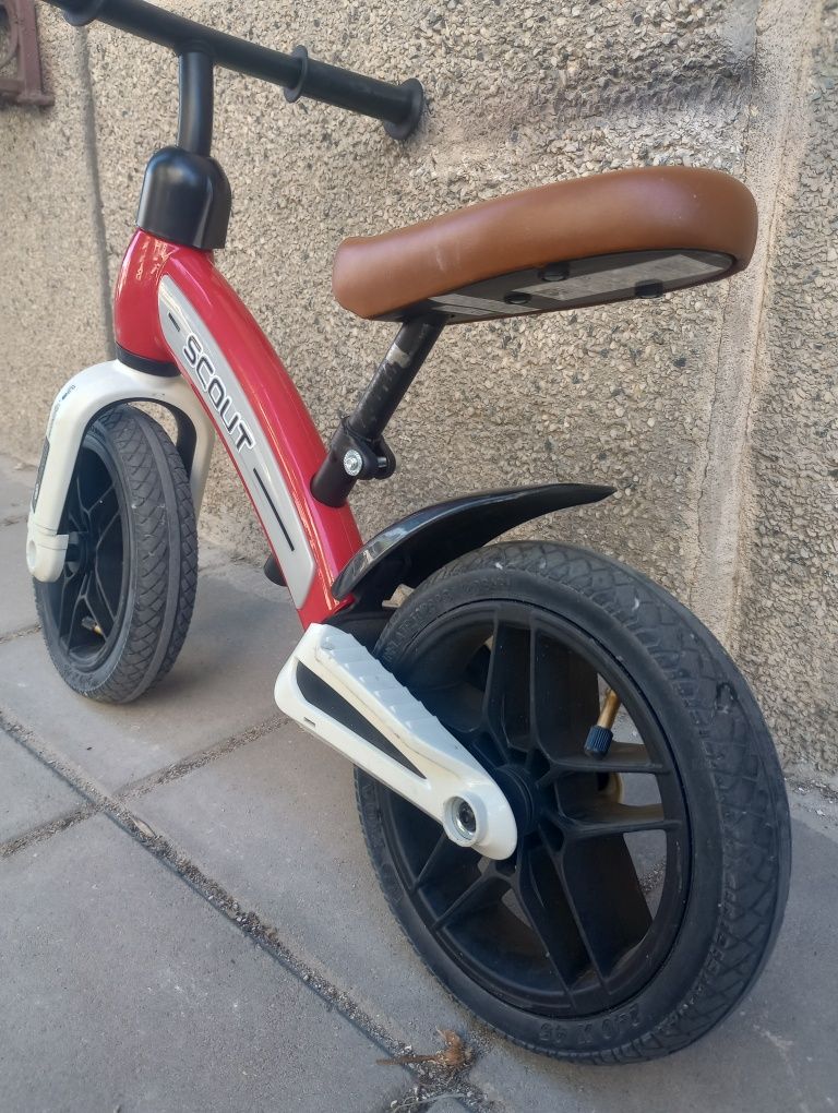 Продавам детски играчки