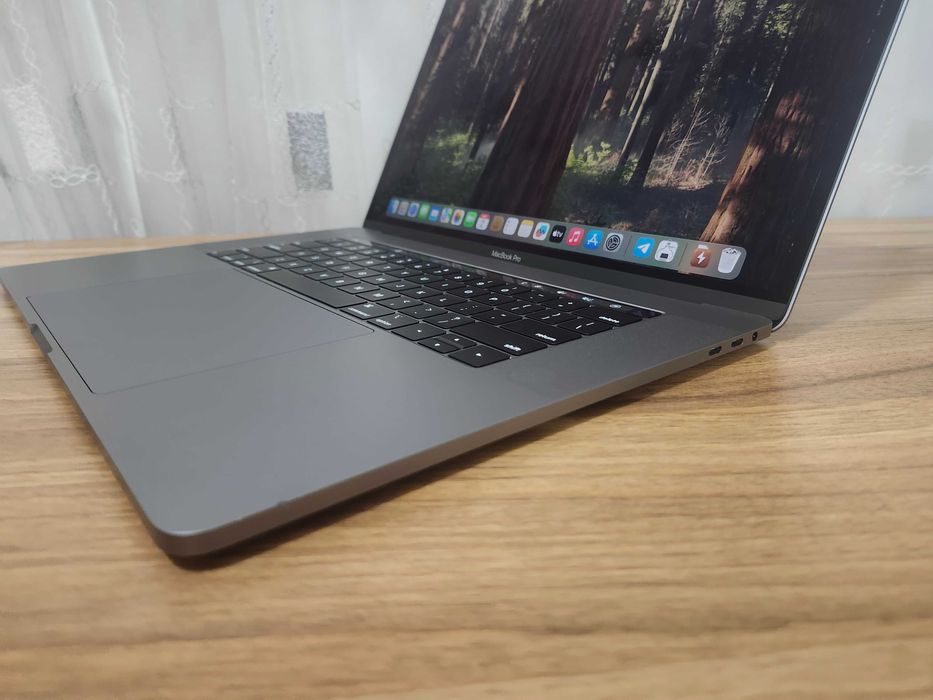 MacBook Pro 2019