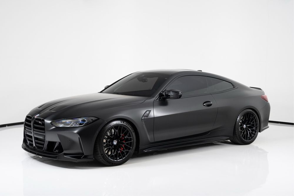 Продам BMW M4 com. Black Mate официальная!