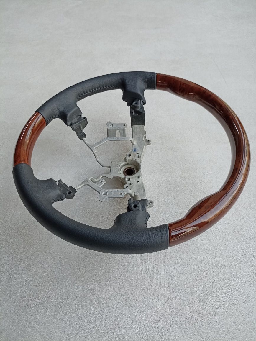 Руль PRADO 120 комбинированный кожа дерево рулевое колесо прадо