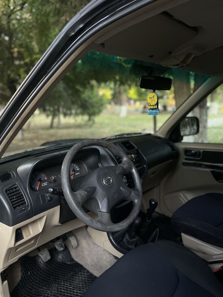 Nissan terrano 3.0