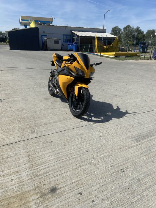 Se vinde Yamaha yzf r 125