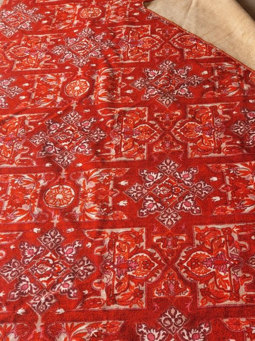 Продам ковер синтетика