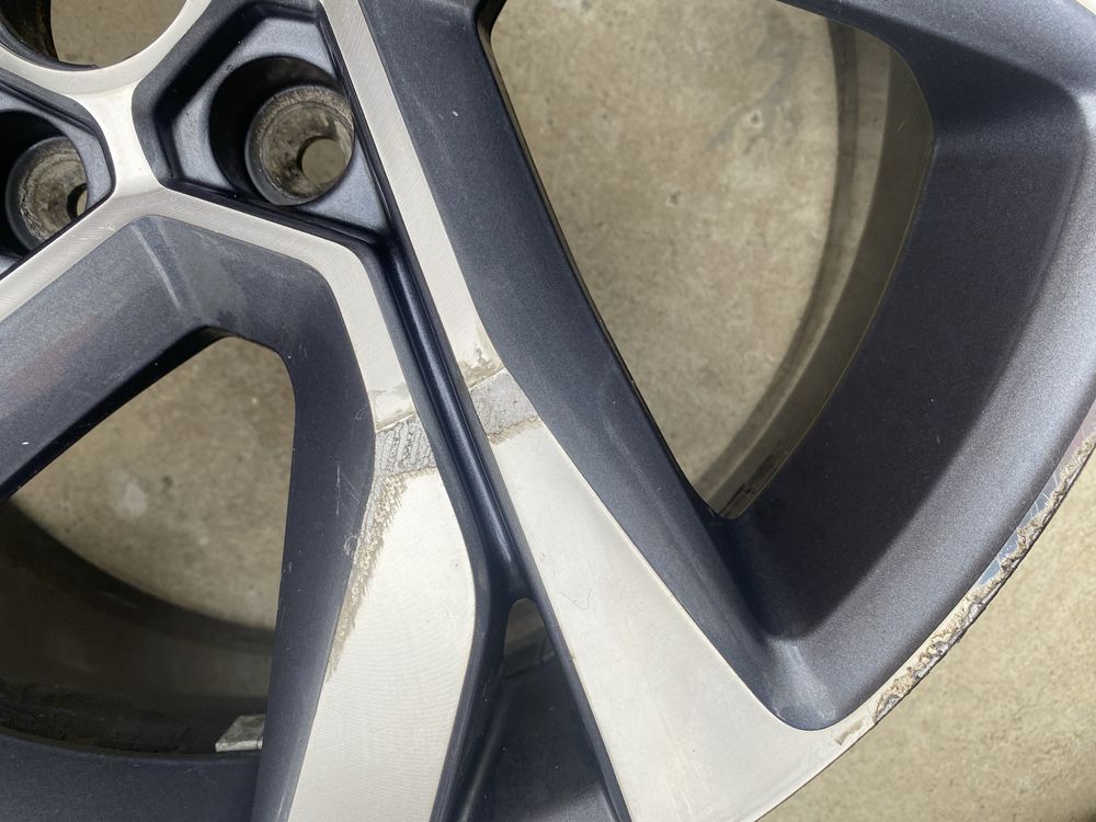 Janta aliaj 18" Renault Megane 4 GT
