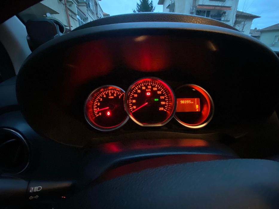 СПЕШНО Автомобил Dacia Dokker