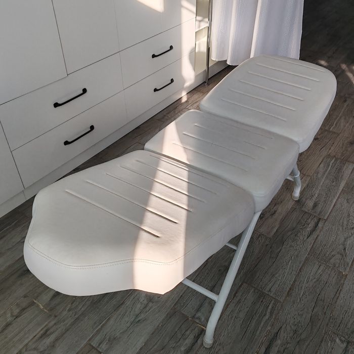 Косметологическая кушетка