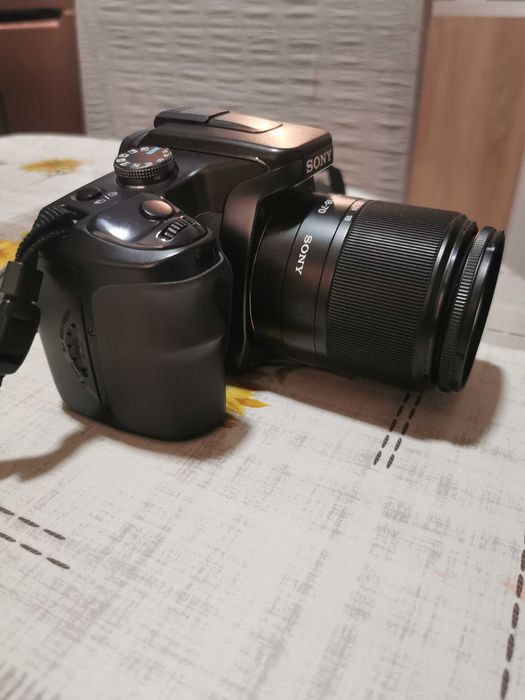 Sony dslr-a100 digital camera