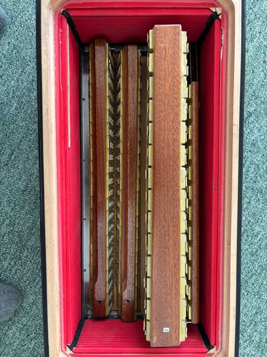 Pigini Button Accordion - BAYAN 58/B DE LUXE (“C” griff in both hands)