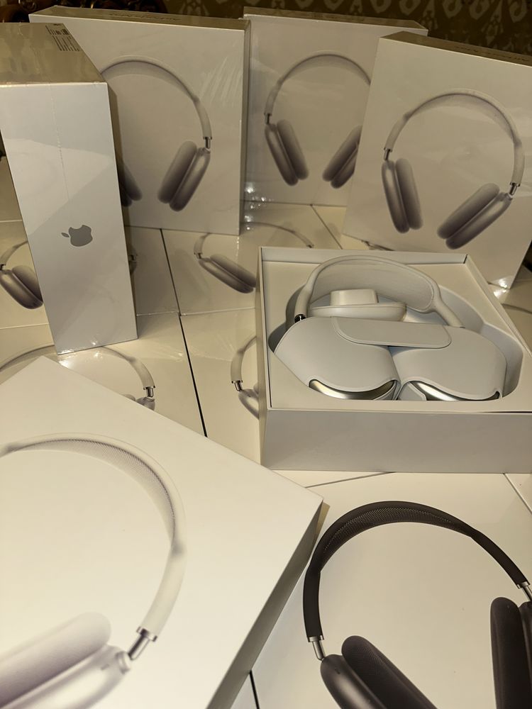 Air Pods Pro Max
