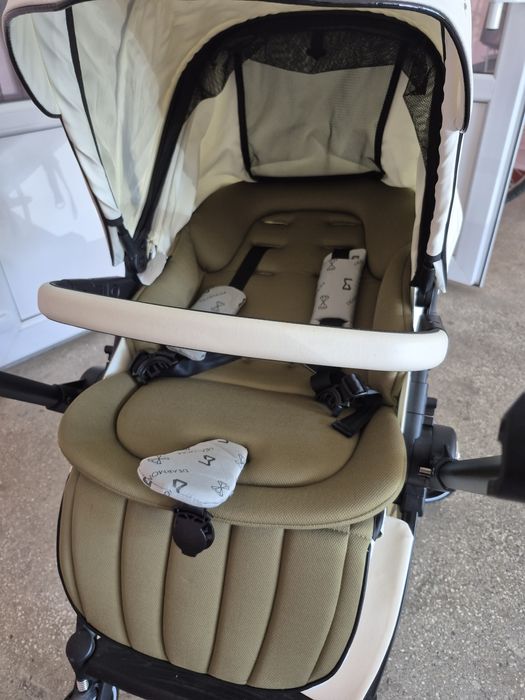 Carucior sport nou Dear Mom cu maner reversibil si pozitie de somn