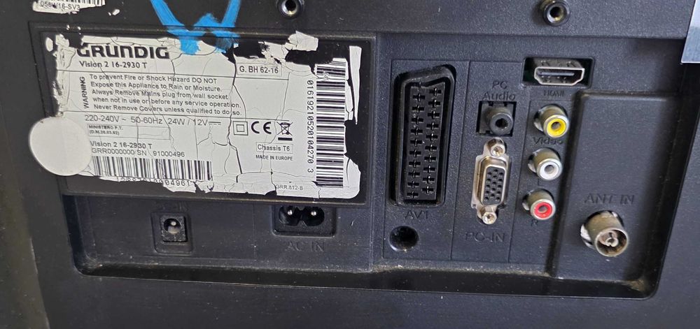 TV pt rulota,camion etc Grundig Vision 2 16-2930 - 19 inch/48 cm - 12v