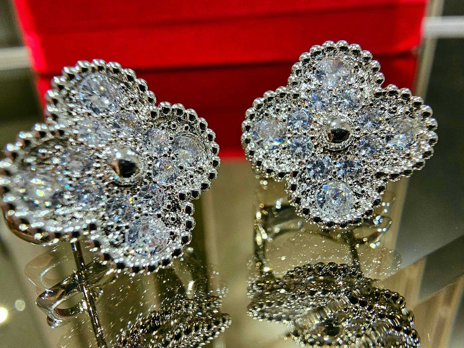 Van Cleef & Arpels VCA Silver Diamond Vintage Alhambra Дамски Обеци