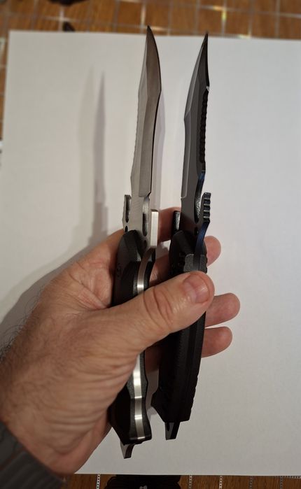 Cuțit vânătoare / camping  / drumeție 24.5cm