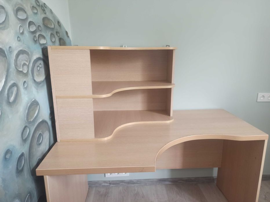 Стол для школьника