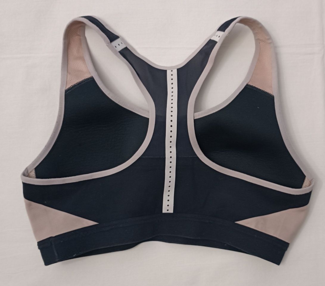 Nike DRI-FIT Padded Bra оригинално бюстие S Найк спорт фитнес
