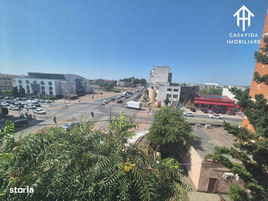 De vanzare apartament 3 camere mobilat si utilat, zona Unic