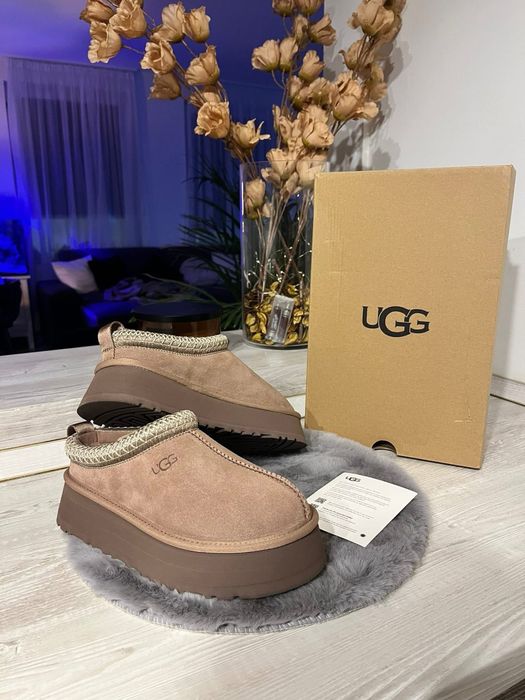 Ugg tazz