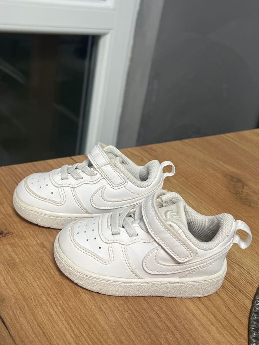 Детски кецове nike 11 см eur 21