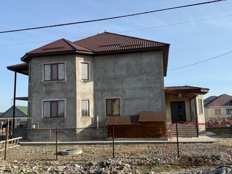 Продается дом в 3 отделении;