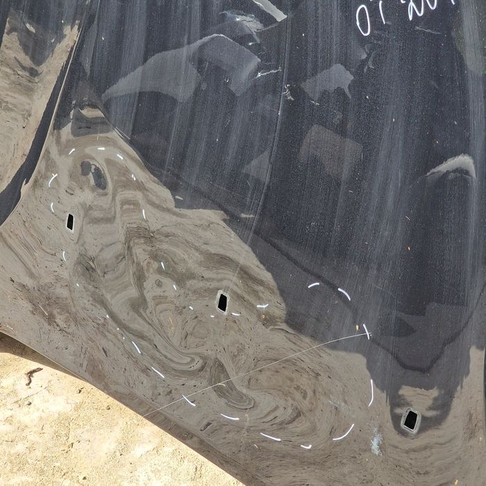 Volvo V40 2019 от 2012 преден капак