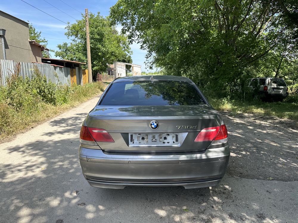 BMW 730D на части