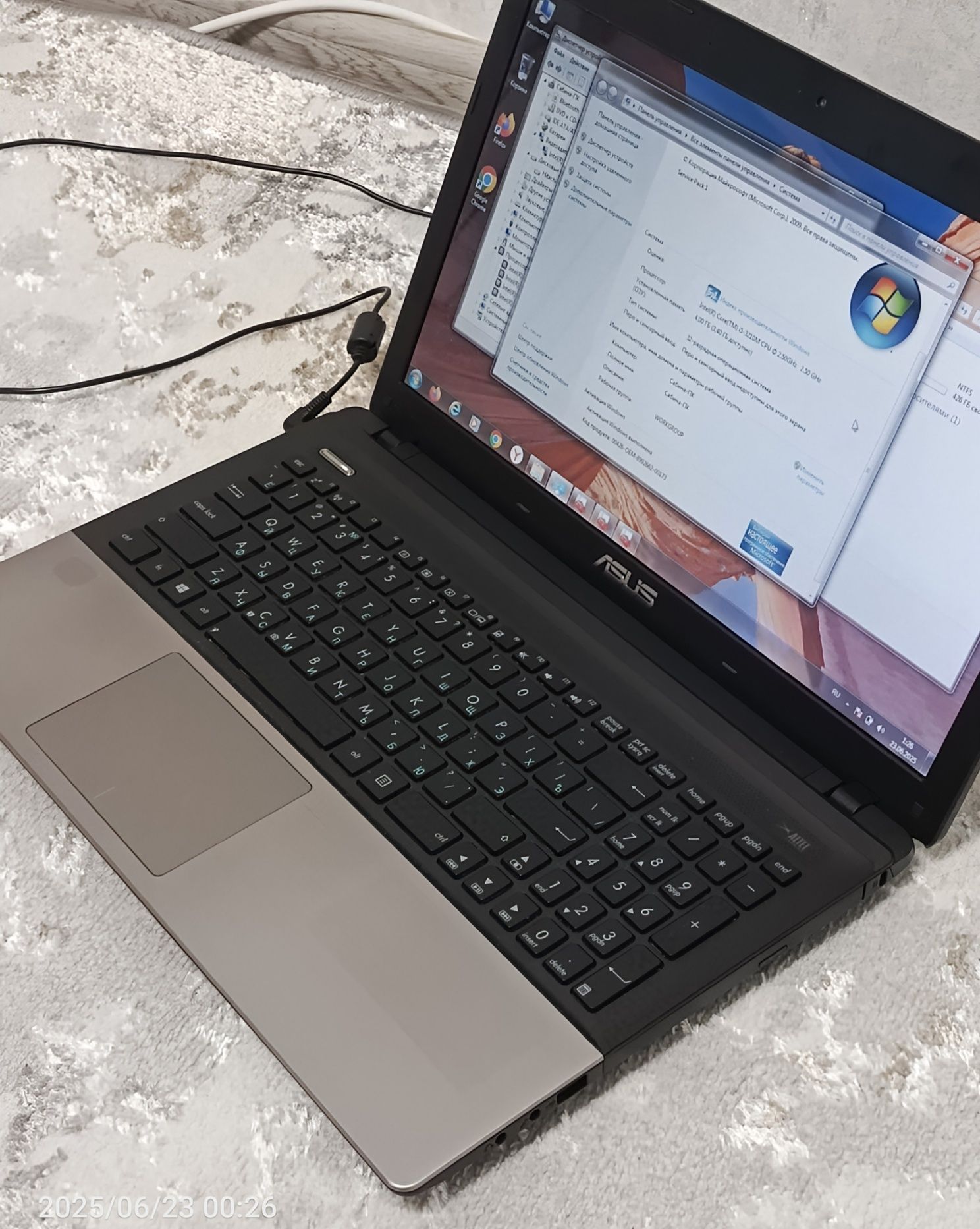 Ноутбук Asus Core i5 в хорошем состоянии