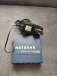Switch Netgear ProSafe 5 Porturi Gigabit GS105 V4