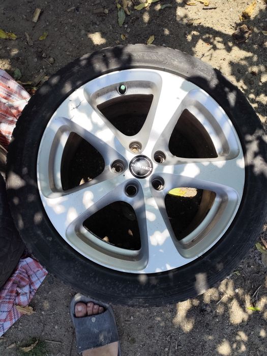 Jante cu cauciucuri pe 17 pt vw