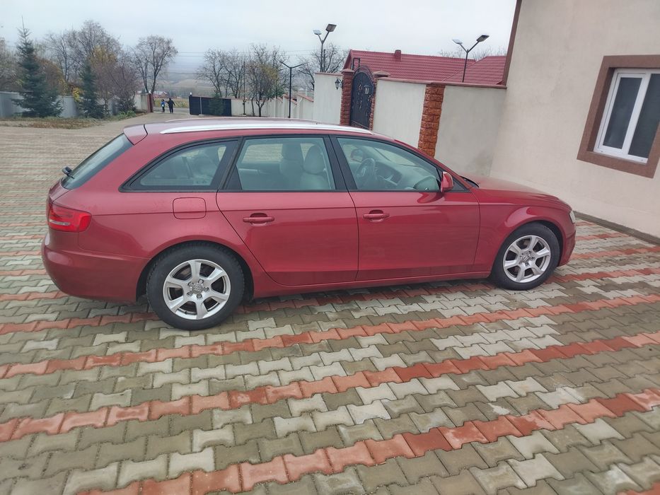 AUDI A4 B8 2.0 TDI