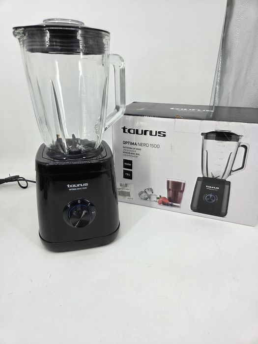 Чисто нов блендер TAURUS OPTIMA NERO 1500w 1.5л кана