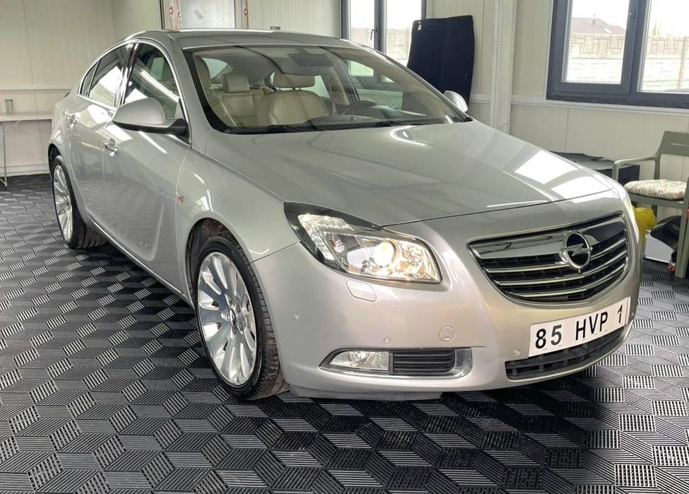 Opel Insignia 1.8 Cosmo 140 cp EURO 5