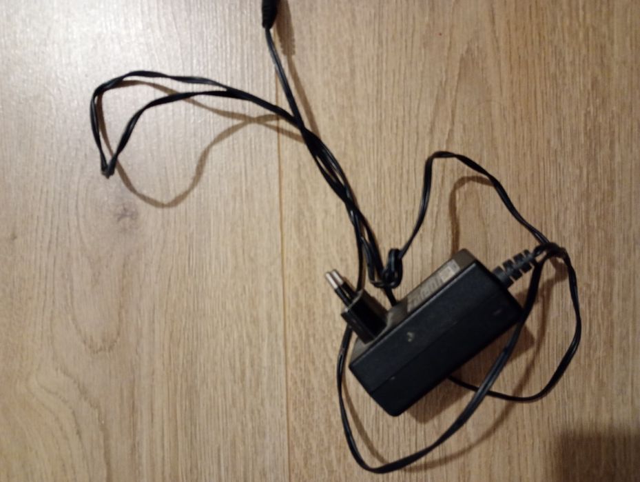 Adapter leagan electric