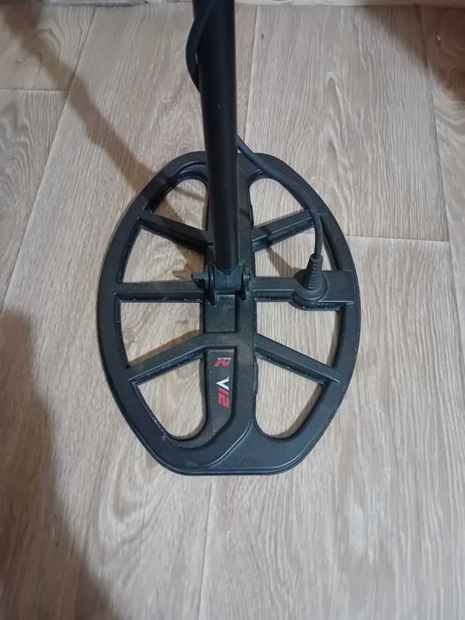 Металодетектор vanquish 540