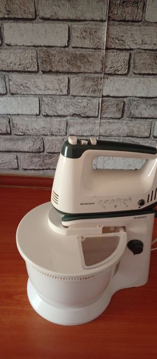 Robot bucătărie în stare perfectă de funcționare