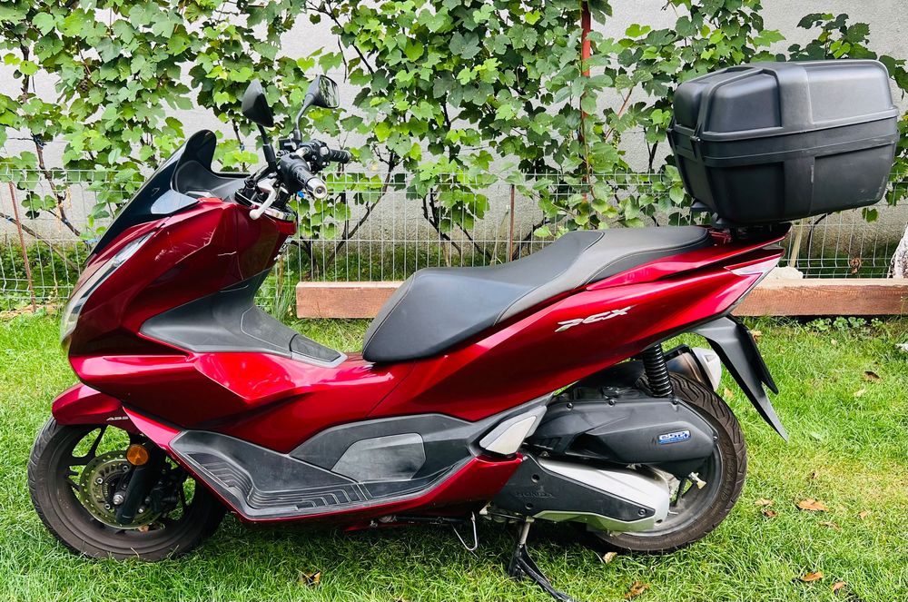 HONDA PCX 125 cc, AN 2021, 35.000 KM, 2.450€