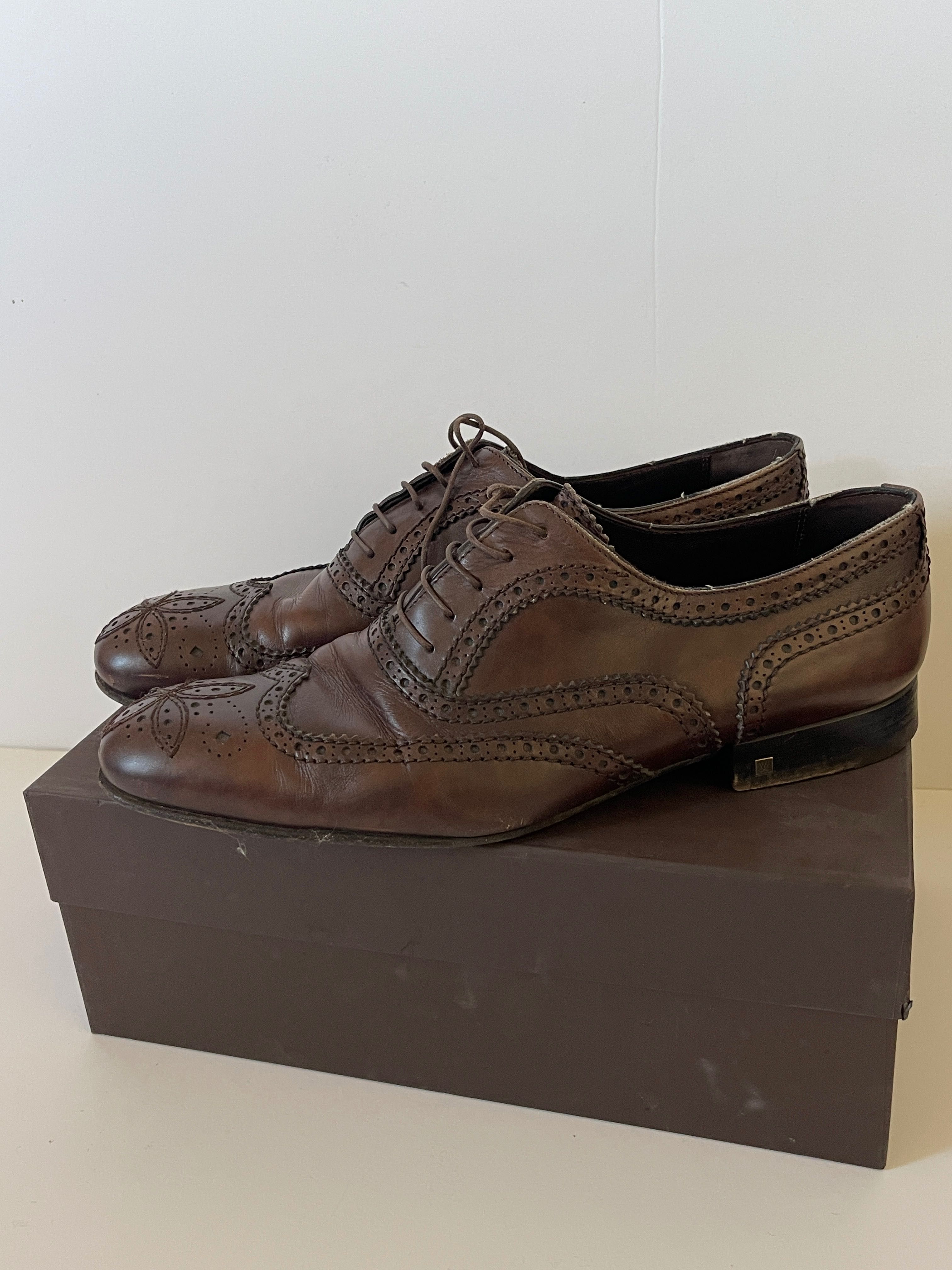 Pantofi pentru barbati din piele de firma Louis Vuitton