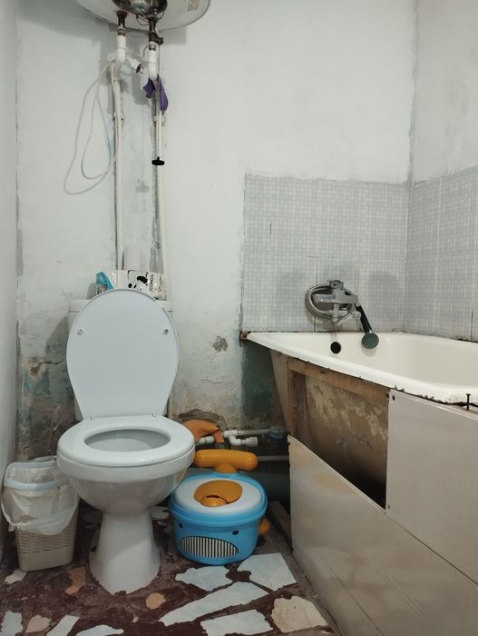 Срочно Продаётся бывший общижите на Мирабадском районе ор.р Ал Бадир