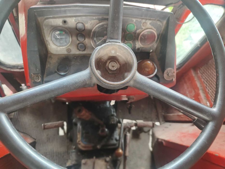 Vand tractor U 445 DTC