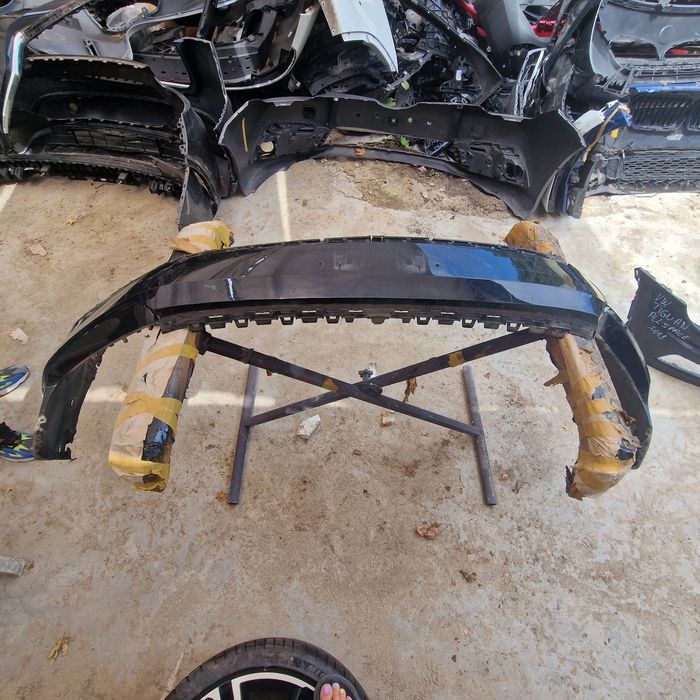 VW Atlas 2019 предна броня