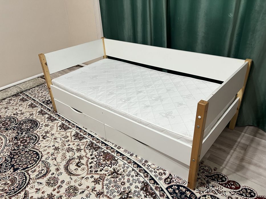 Продам детскую кровать