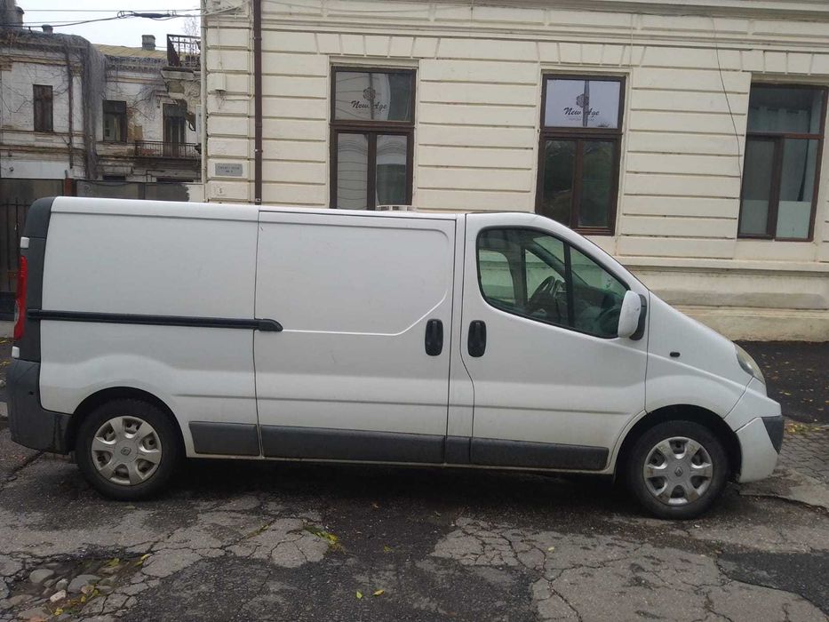 Vand Renault trafic 2009 2.0 DCI