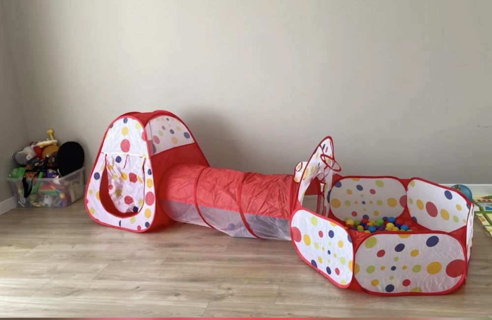 Продам Игровую Детскую Палатку.