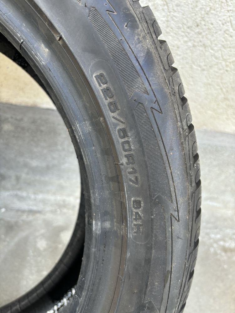 Goodyear UltraGrip Gen1 225/50 R17