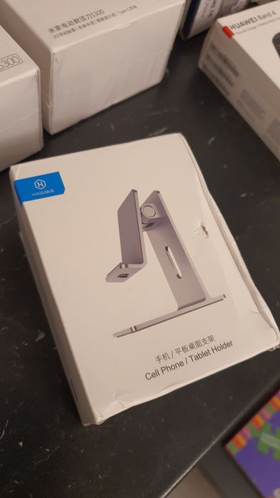 Стальной держатель для iPad