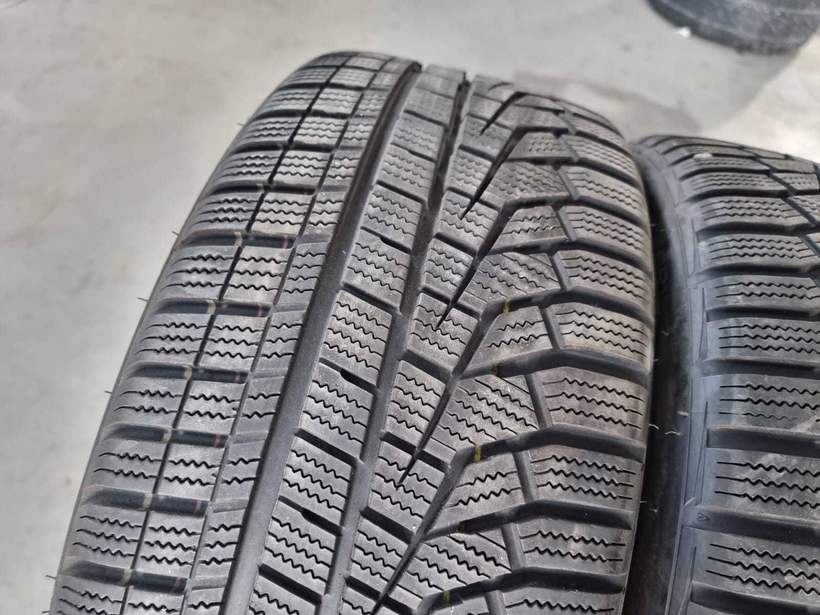 4 Anvelope IARNA 215.45.17 'Hankook' ; stare foarte buna
