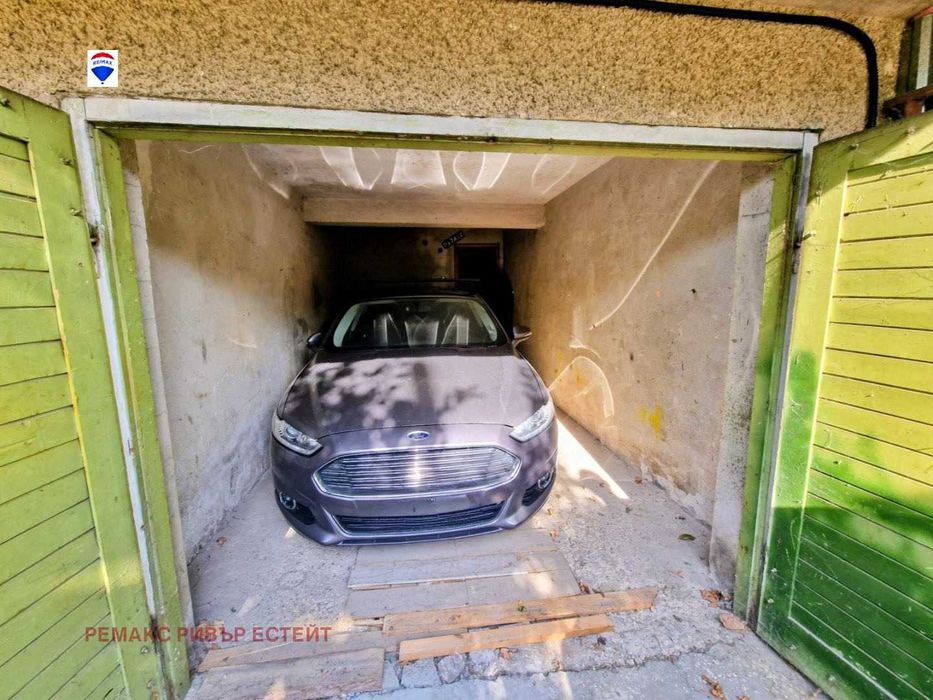 Продава се Многостаен апартамент в Разград, Варош - 144 кв.м за 820 €/кв.м - Снимка #10